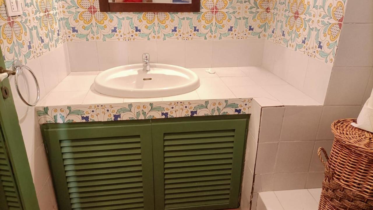 فندق Casa Bomboniera إريس المظهر الخارجي الصورة